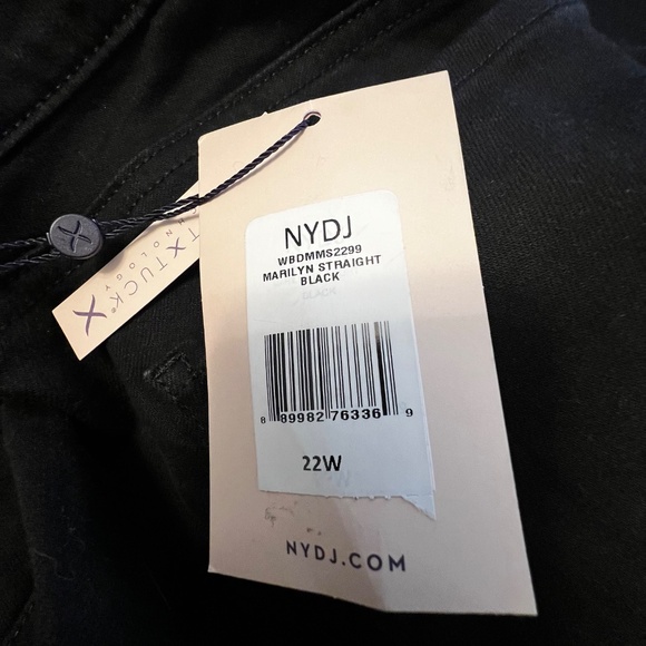 NYDJ 22W Marilyn Straight Black Jeans - Picture 9 of 9